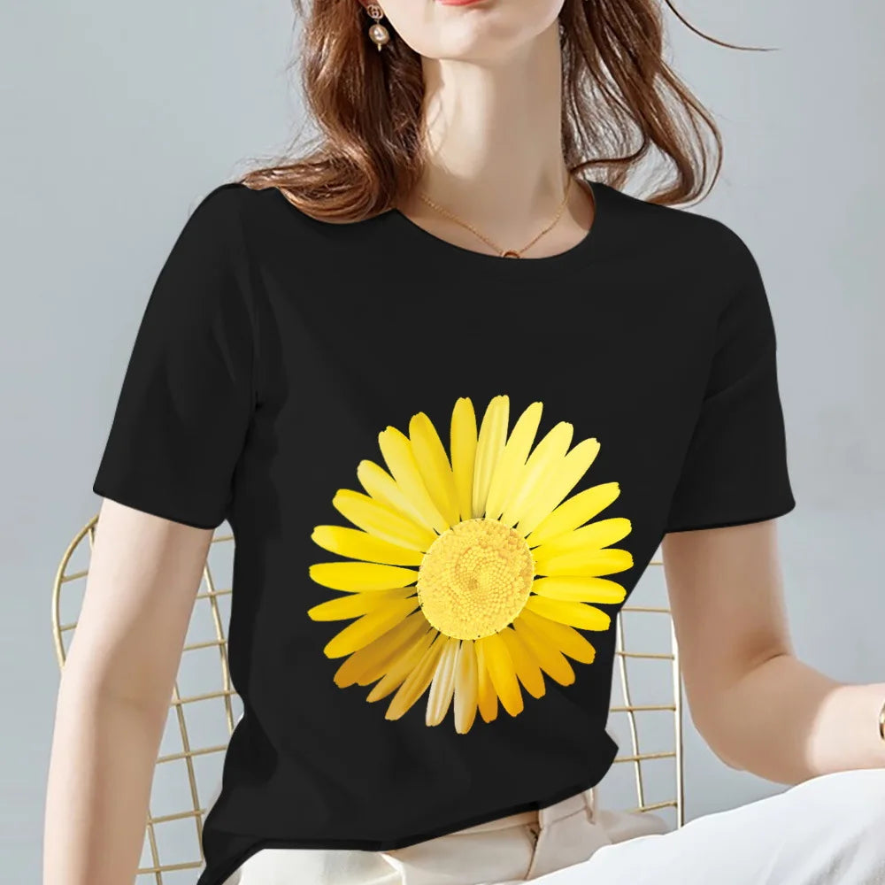 Women's 100% Cotton black flower printed T-shirt