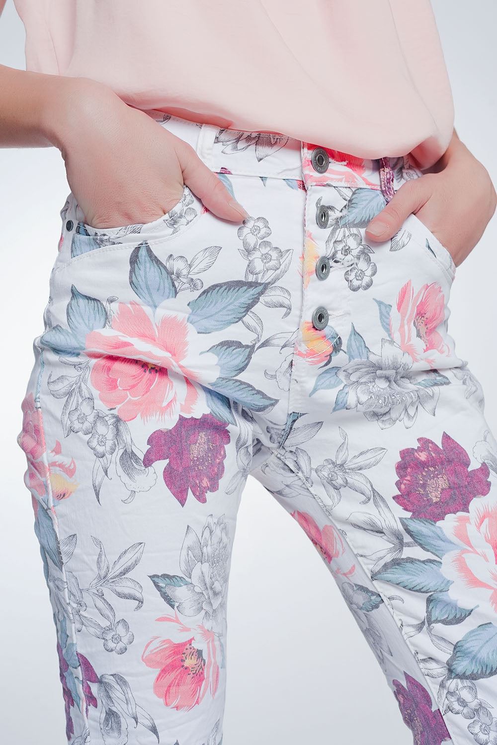 White Boyfriend Jeans With Floral Print
